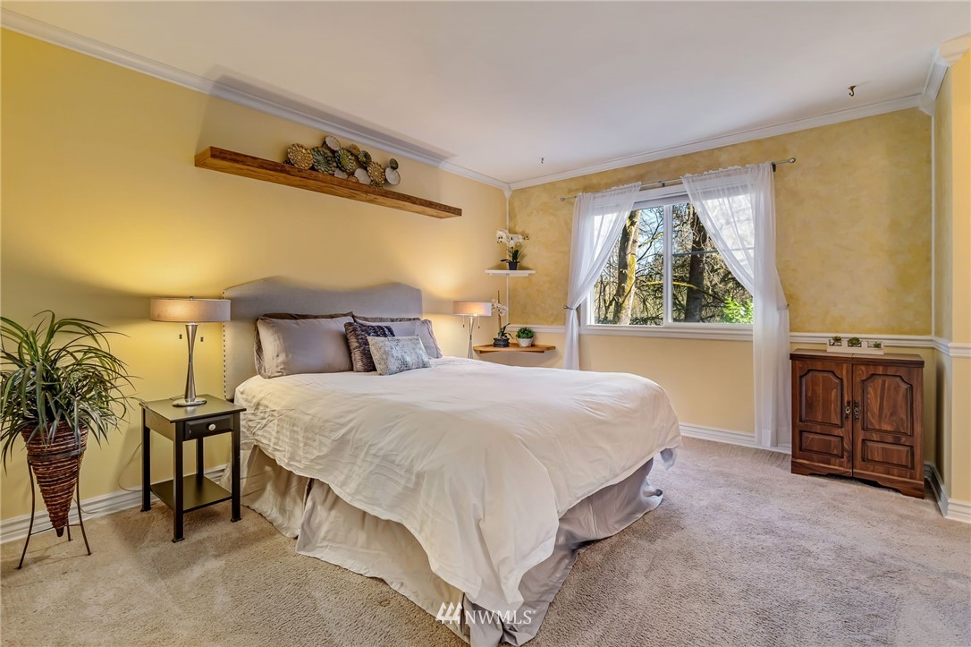 414 211th Place Southeast Bothell, WA 98021 - Photo 10 of 29