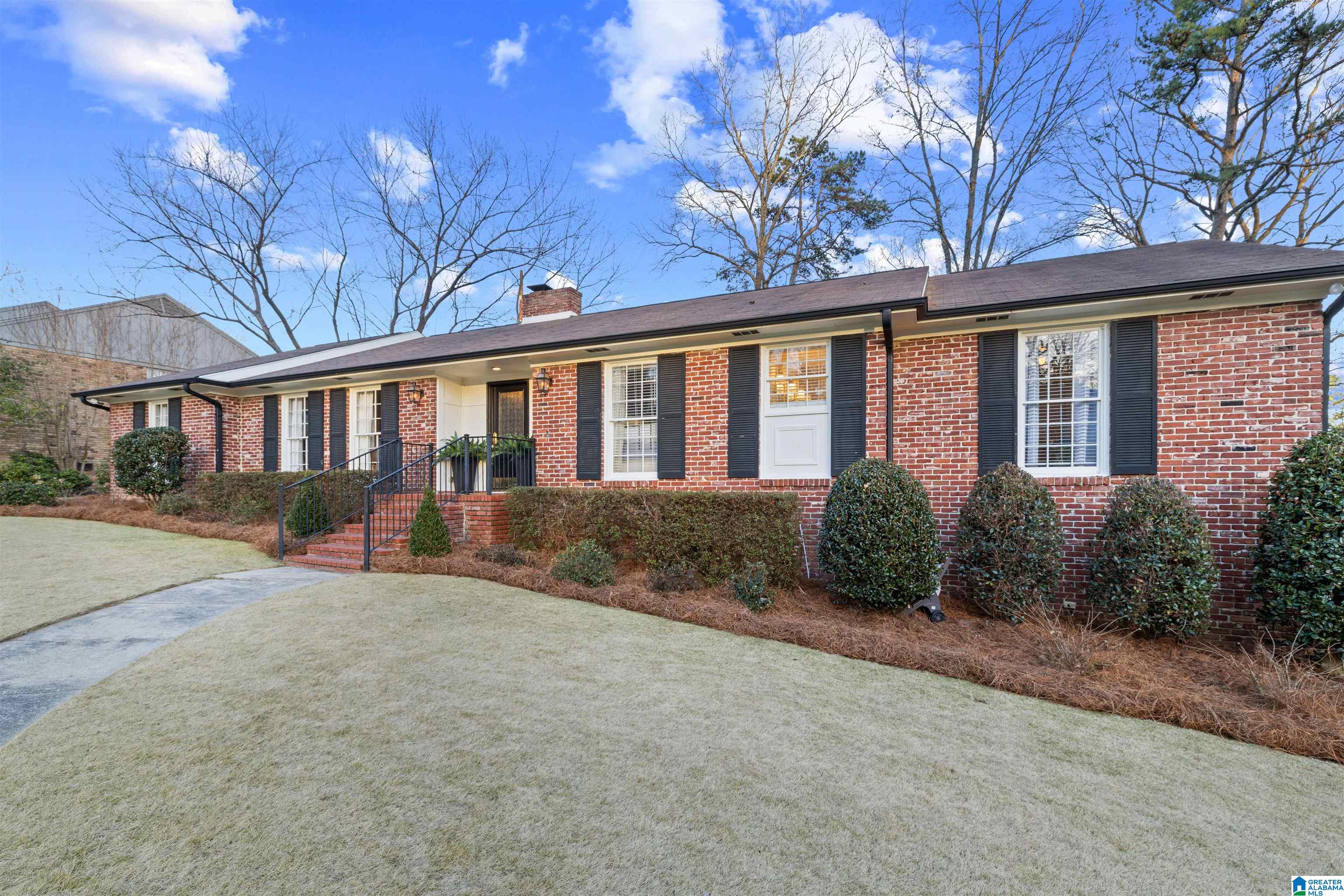 3509 Crestbrook Road Birmingham, AL 35223 - Photo 2 of 28