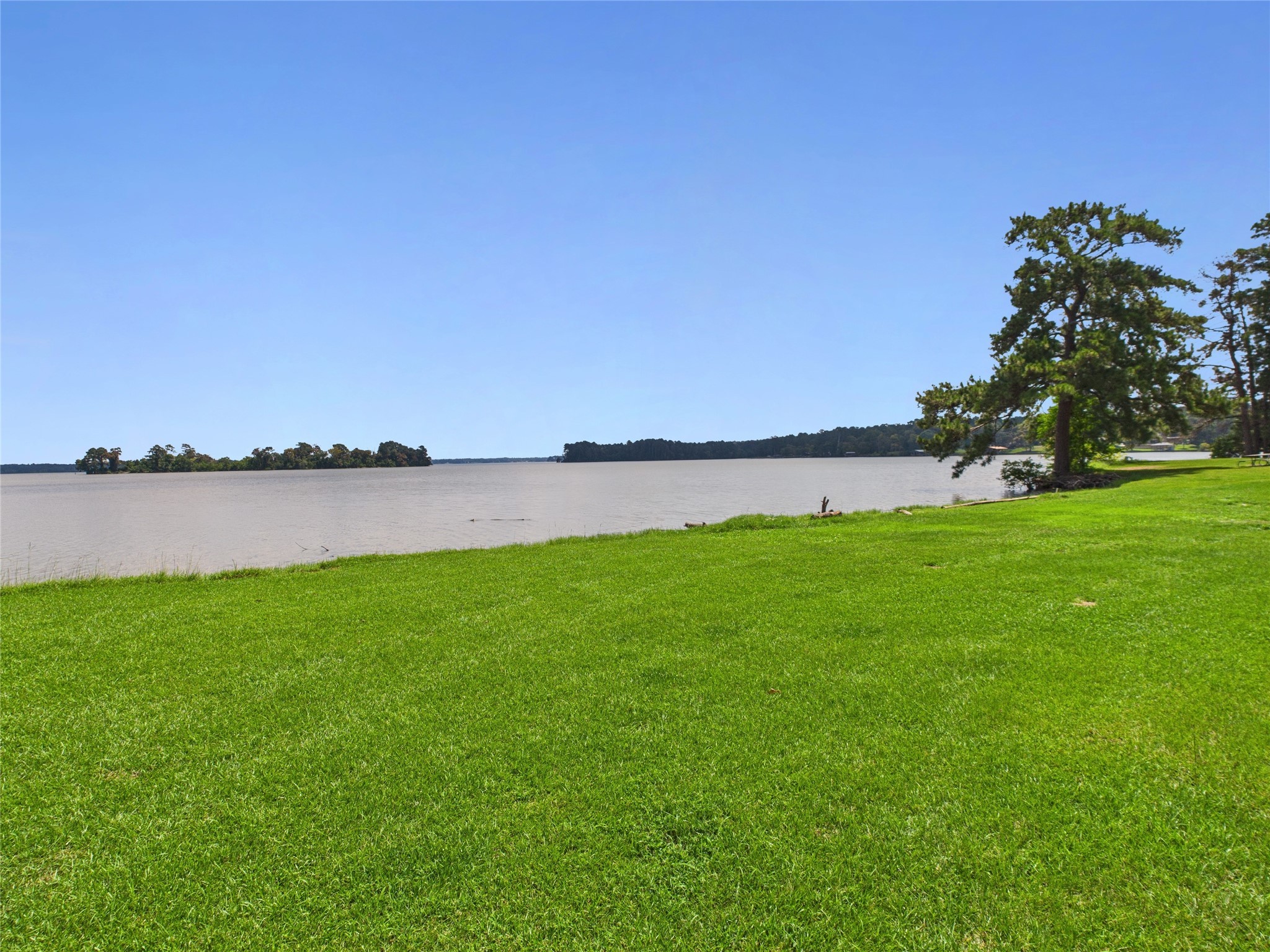 36 Corkwood Trinity, TX 75862 - Photo 48 of 49 Lake life!!!! Fishing, boating and just relaxing.