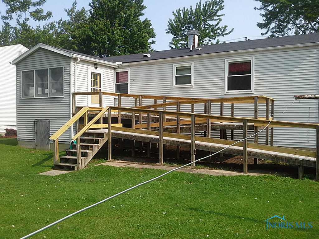 2904 Seaman Road Oregon, OH 43616 - Photo 2 of 20 Gallery Image 2