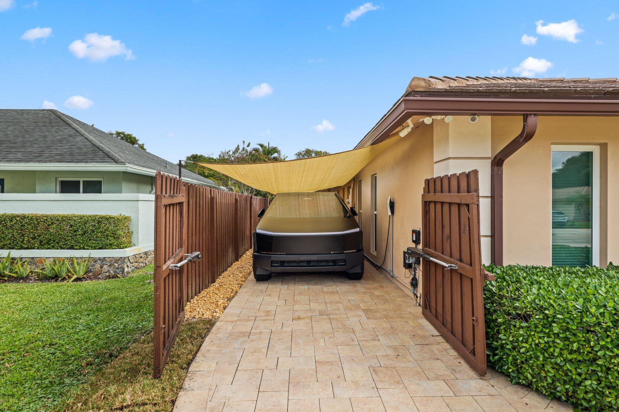 20984 Shady Vista Lane Boca Raton, FL 33428 - Photo 36 of 54 Extra Parking