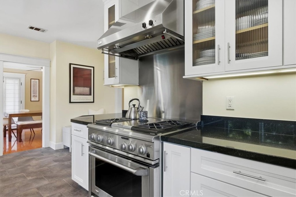 419 Virginia Street El Segundo, CA 90245 - Photo 13 of 41