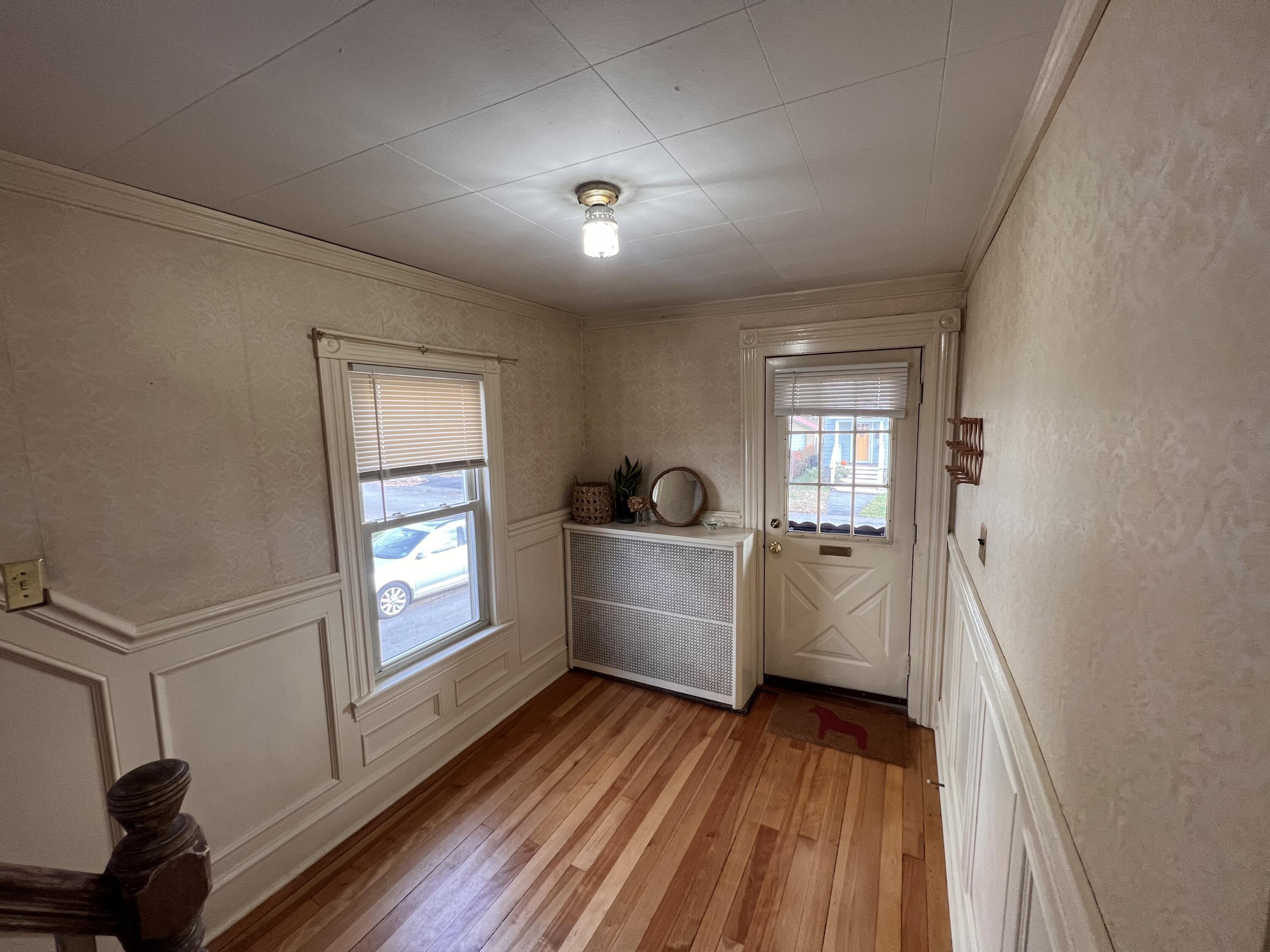 12 Inverness Street Portland, ME 04103 - Photo 2 of 15 IMG_7948