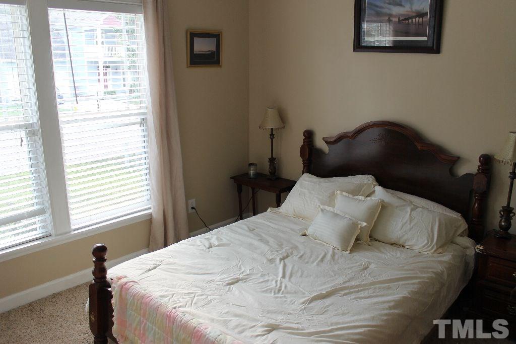 4049 Landover Lane Raleigh, NC 27616 - Photo 13 of 19 Gallery Image 13