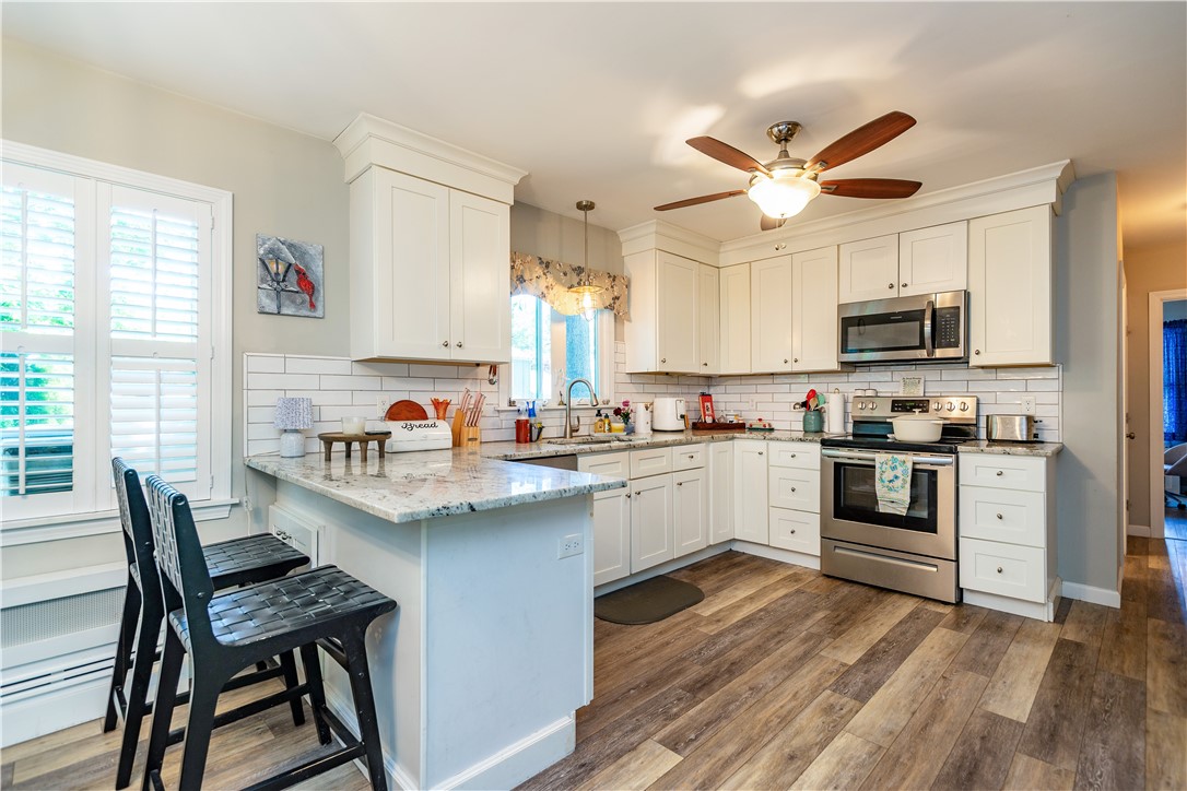 220 Alvin Street Warwick, RI 02886 - Photo 17 of 45