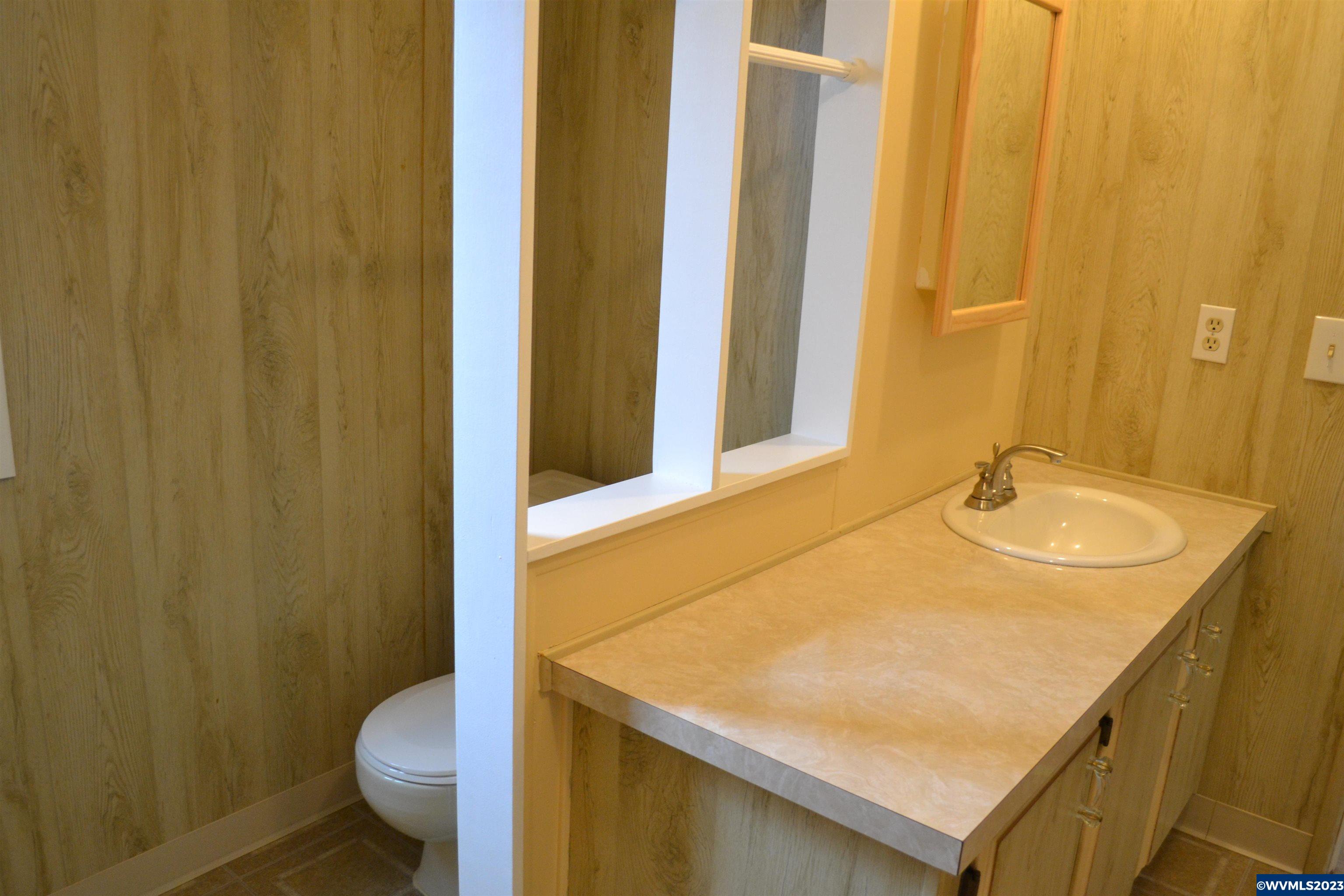 5355 River ( Road, Unit 94 Keizer, OR 97303 - Photo 16 of 34 Gallery Image 16