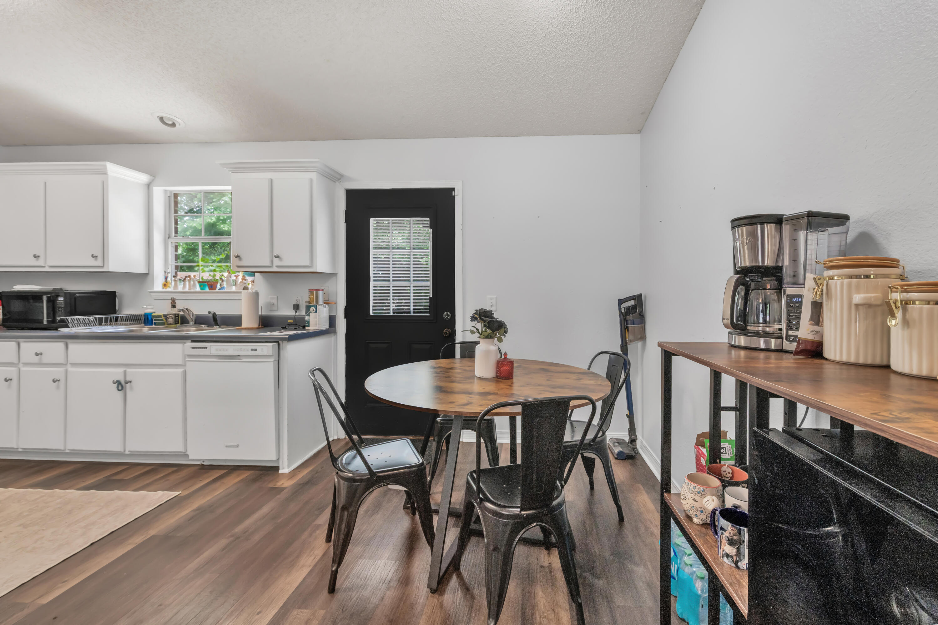 5246 Sewell Road Milton, FL 32570 - Photo 8 of 22 _D851476 (2)