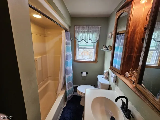 $3,500 | 69 Allen Street, Netcong, NJ 07857