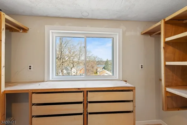 $3,500 | 69 Allen Street, Netcong, NJ 07857