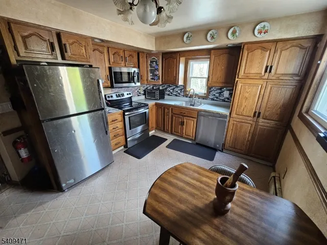 $3,500 | 69 Allen Street, Netcong, NJ 07857