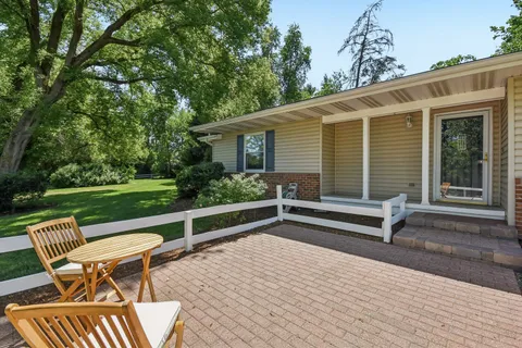 $475,000 | 6511 Sands Road, Crystal Lake, IL 60014