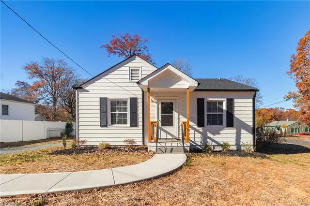 $208,000 | 1002 Cliff Road, Asheboro, NC 27203