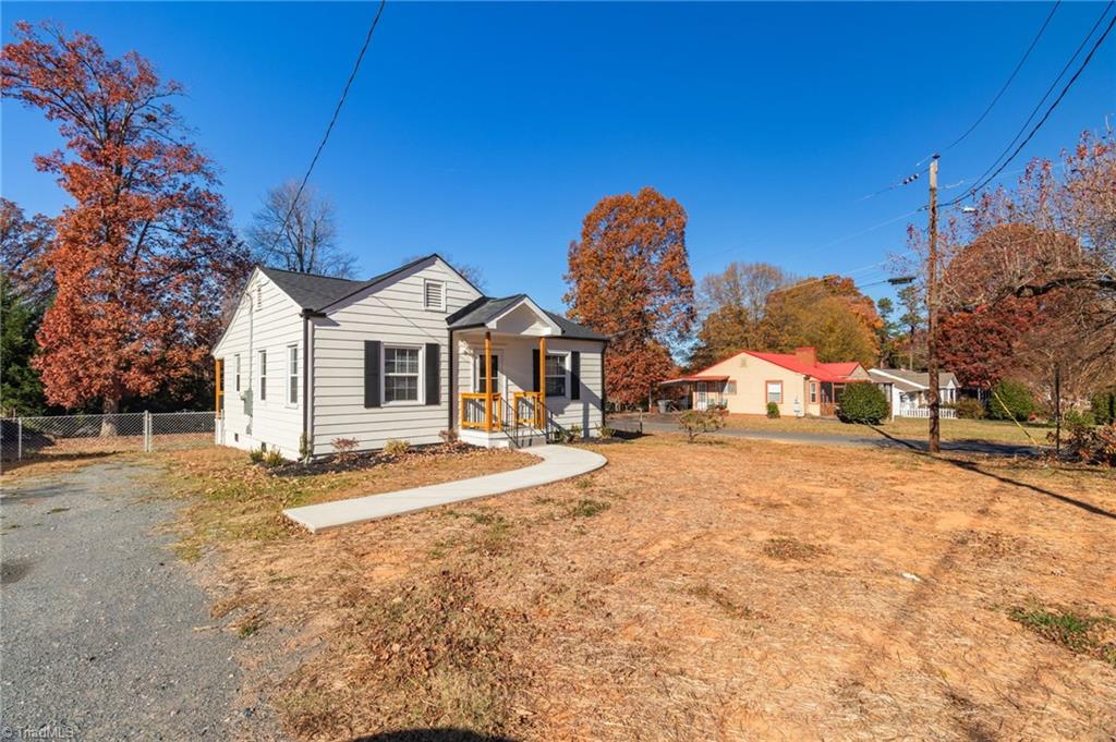 1002 Cliff Road Asheboro, NC 27203 - Photo 29 of 30