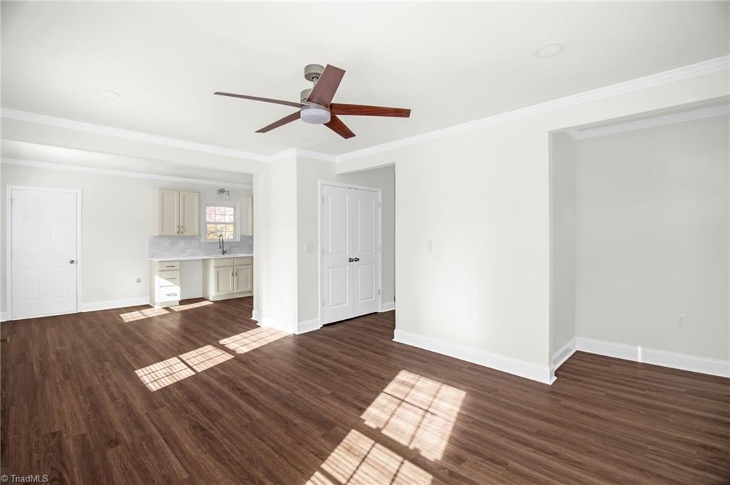 1002 Cliff Road Asheboro, NC 27203 - Photo 4 of 30