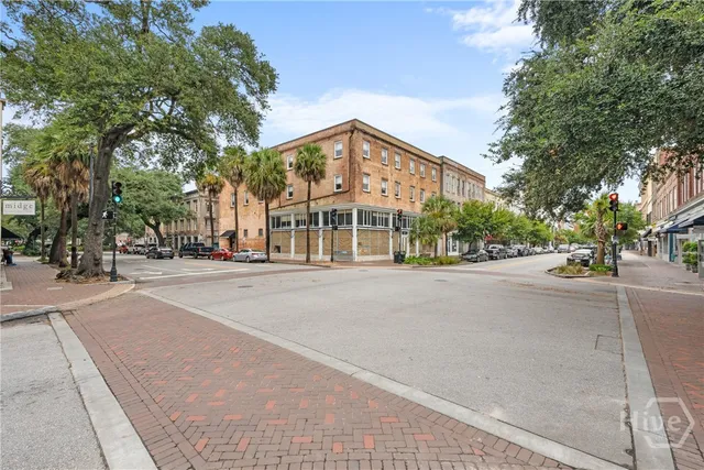 $495,000 | 310 West Broughton Street, Unit 3011, Savannah, GA 31401