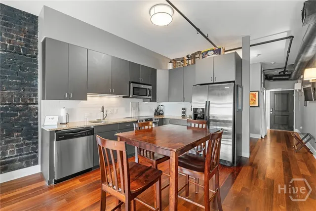 $495,000 | 310 West Broughton Street, Unit 3011, Savannah, GA 31401