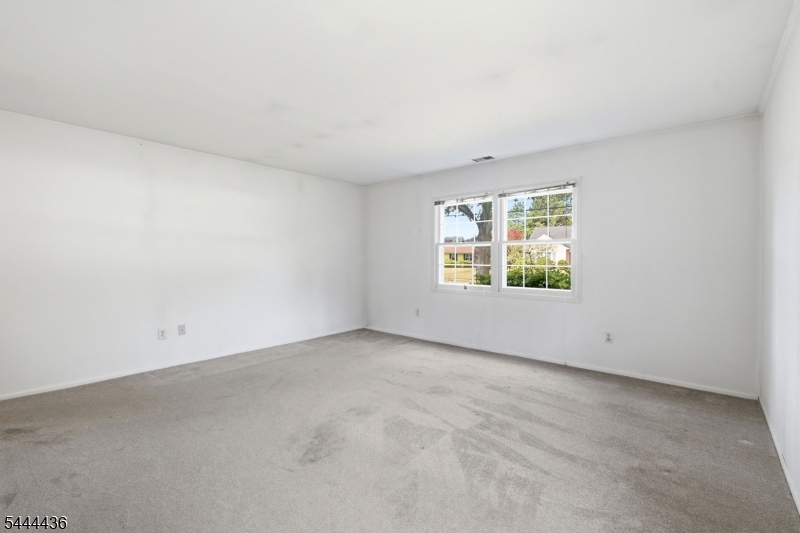 23 Sweetbriar Road Somerset, NJ 08873 - Photo 23 of 49