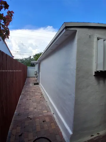 a view of outdoor space