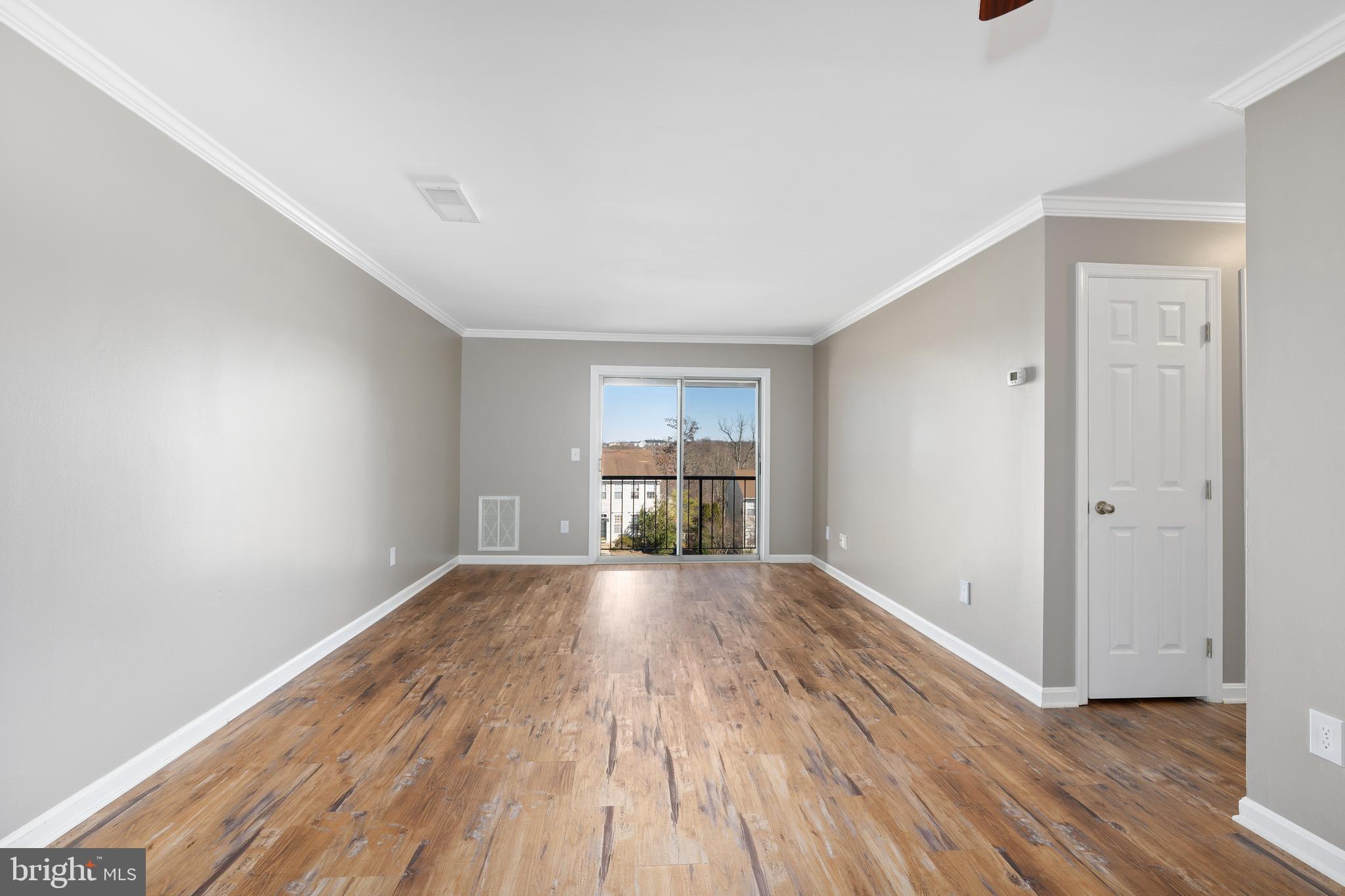 14800 Rydell Road, Unit 303 Centreville, VA 20121 - Photo 5 of 24