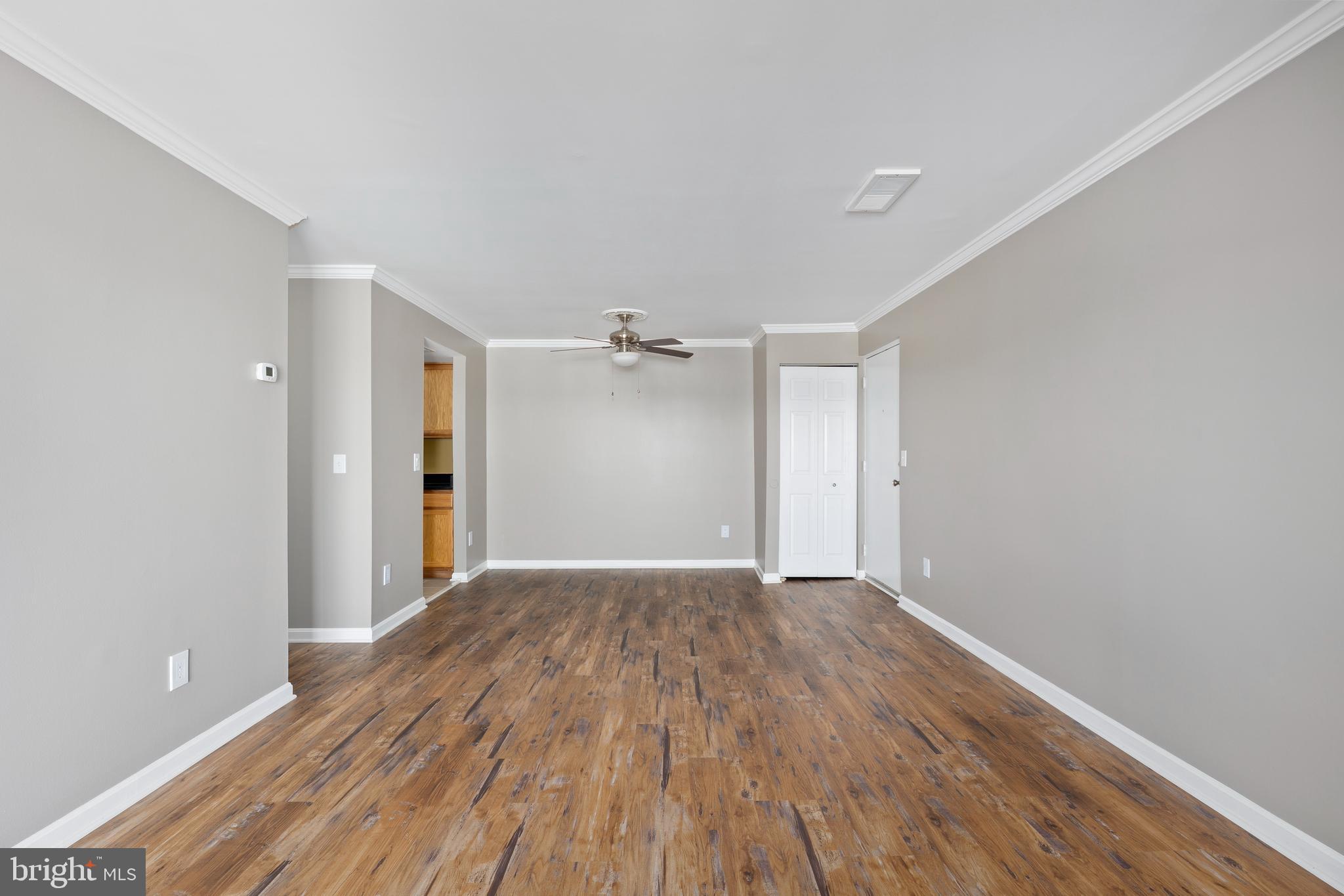 14800 Rydell Road, Unit 303 Centreville, VA 20121 - Photo 8 of 24