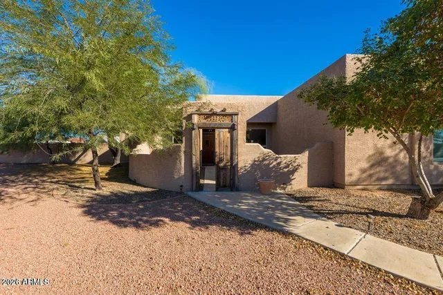 $3,900 | 37005 North 7th Street, Phoenix, AZ 85086