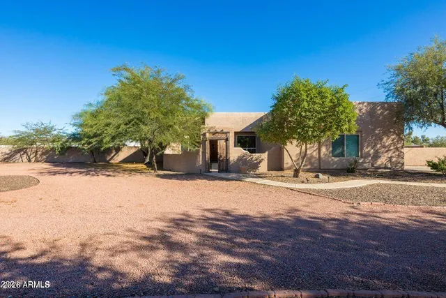 $3,900 | 37005 North 7th Street, Phoenix, AZ 85086