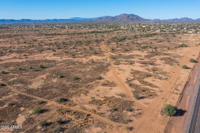 $3,900 | 37005 North 7th Street, Phoenix, AZ 85086