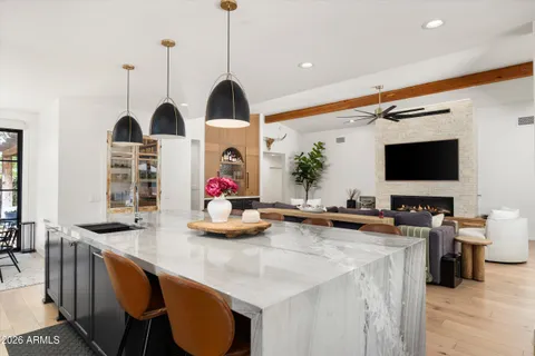 $2,595,000 | 3744 East Turney Avenue, Phoenix, AZ 85018