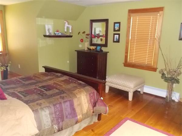 194 Tokatawan Spring Lane Boxborough, MA 01719 - Photo 19 of 27 Gallery Image 19