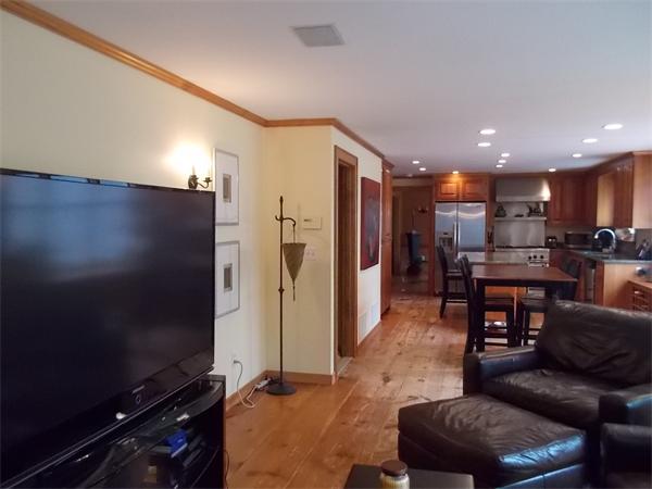 194 Tokatawan Spring Lane Boxborough, MA 01719 - Photo 3 of 27 Gallery Image 3