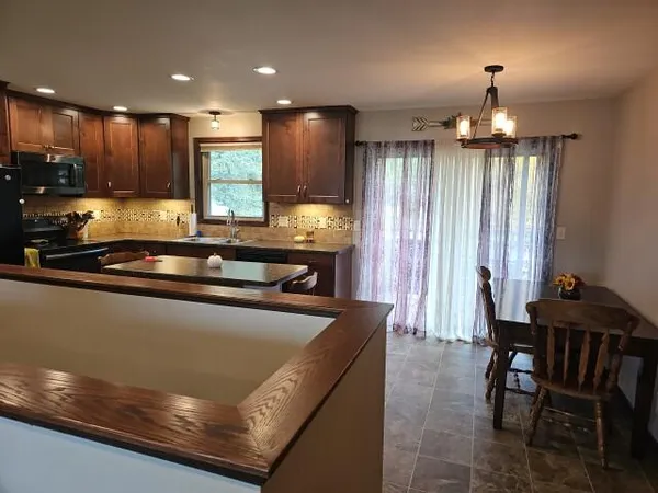 $336,900 | W846 County Road B, Osceola, WI 53010