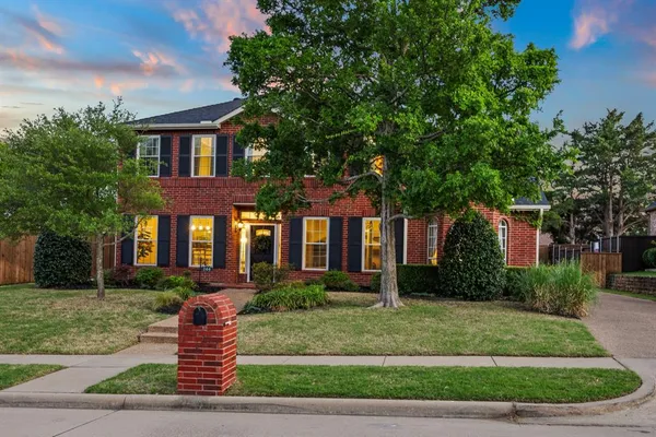 $625,000 | 144 Oxford Drive, Heath, TX 75032