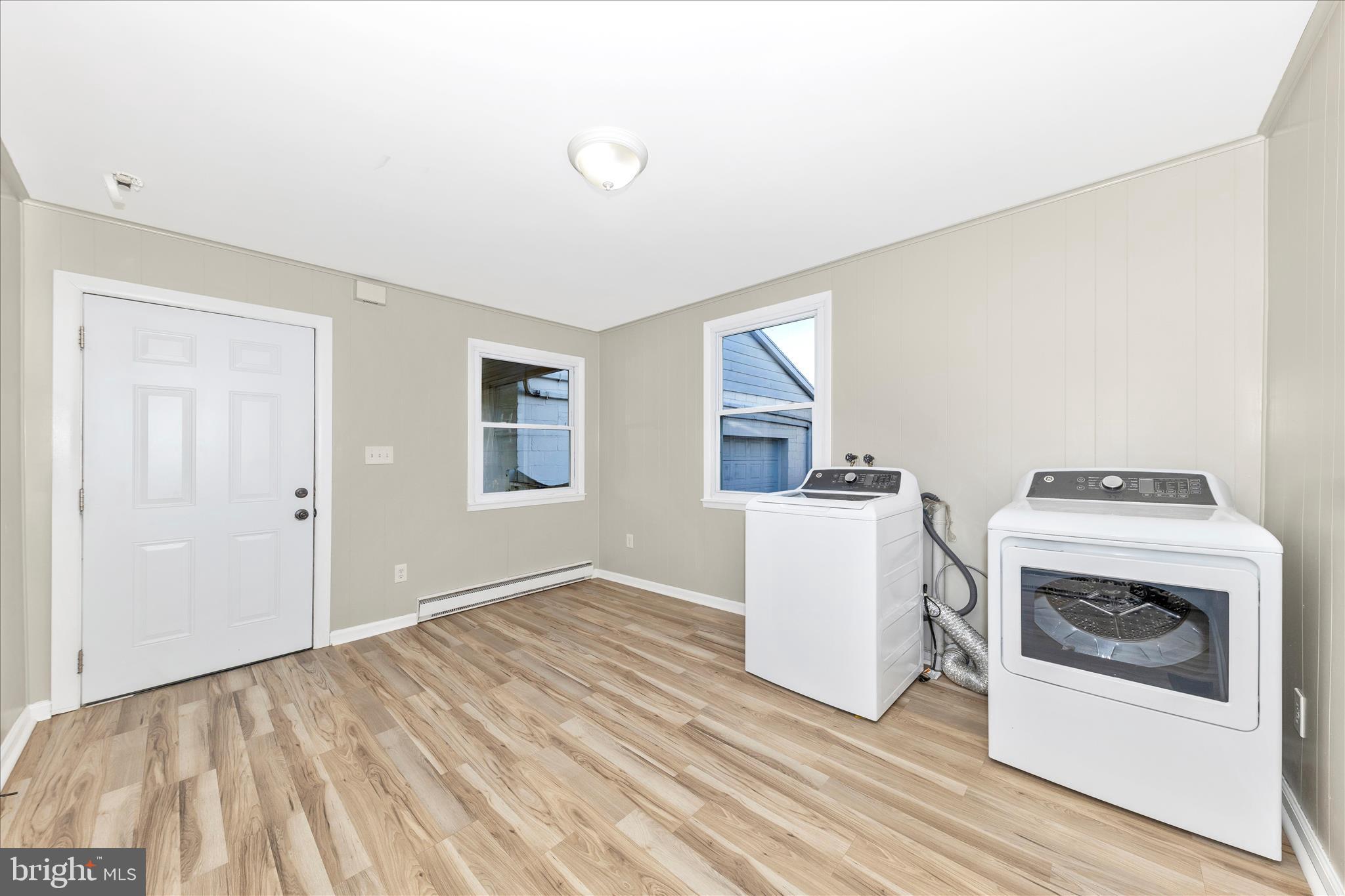 148 Hamilton Avenue Waynesboro, PA 17268 - Photo 21 of 53 Laundry Room with Back Door