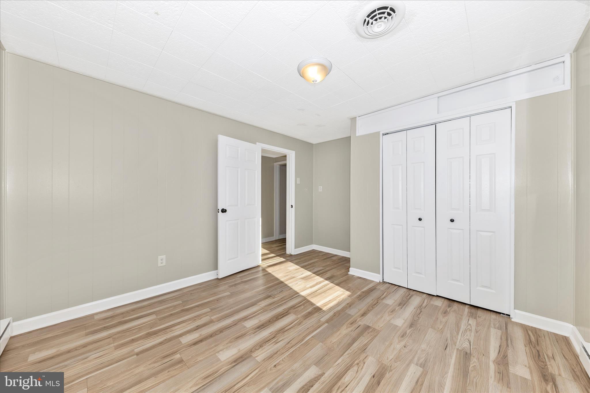 148 Hamilton Avenue Waynesboro, PA 17268 - Photo 31 of 53 3rd Bedroom