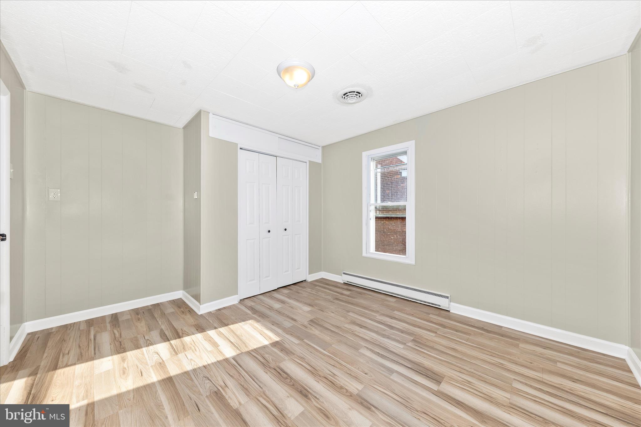 148 Hamilton Avenue Waynesboro, PA 17268 - Photo 32 of 53 3rd Bedroom