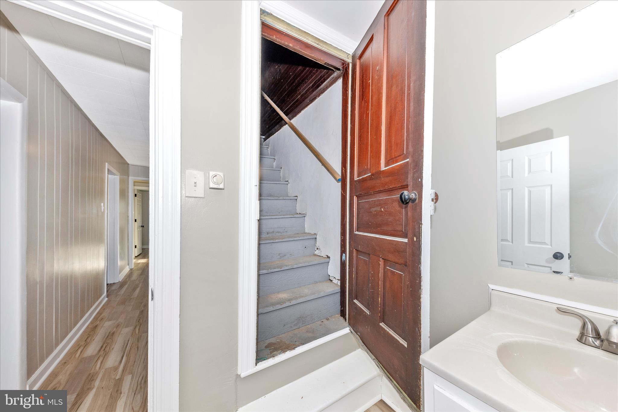 148 Hamilton Avenue Waynesboro, PA 17268 - Photo 37 of 53 2nd Floor Full Bath with Attic Access