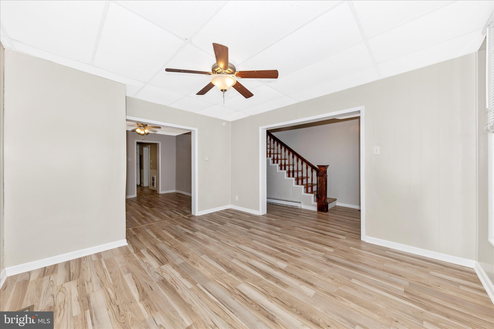 148 Hamilton Avenue Waynesboro, PA 17268 - Photo 10 of 53 Living Room