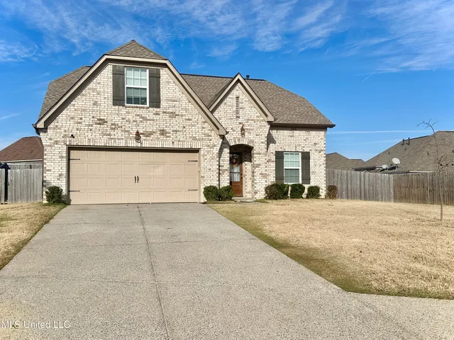 $274,000 | 4908 Sunset Hbr Cove, Horn Lake, MS 38637