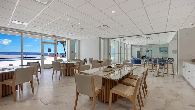 $1,800,000 | 1750 Benjamin Franklin Drive, Unit 9F, Sarasota, FL 34236