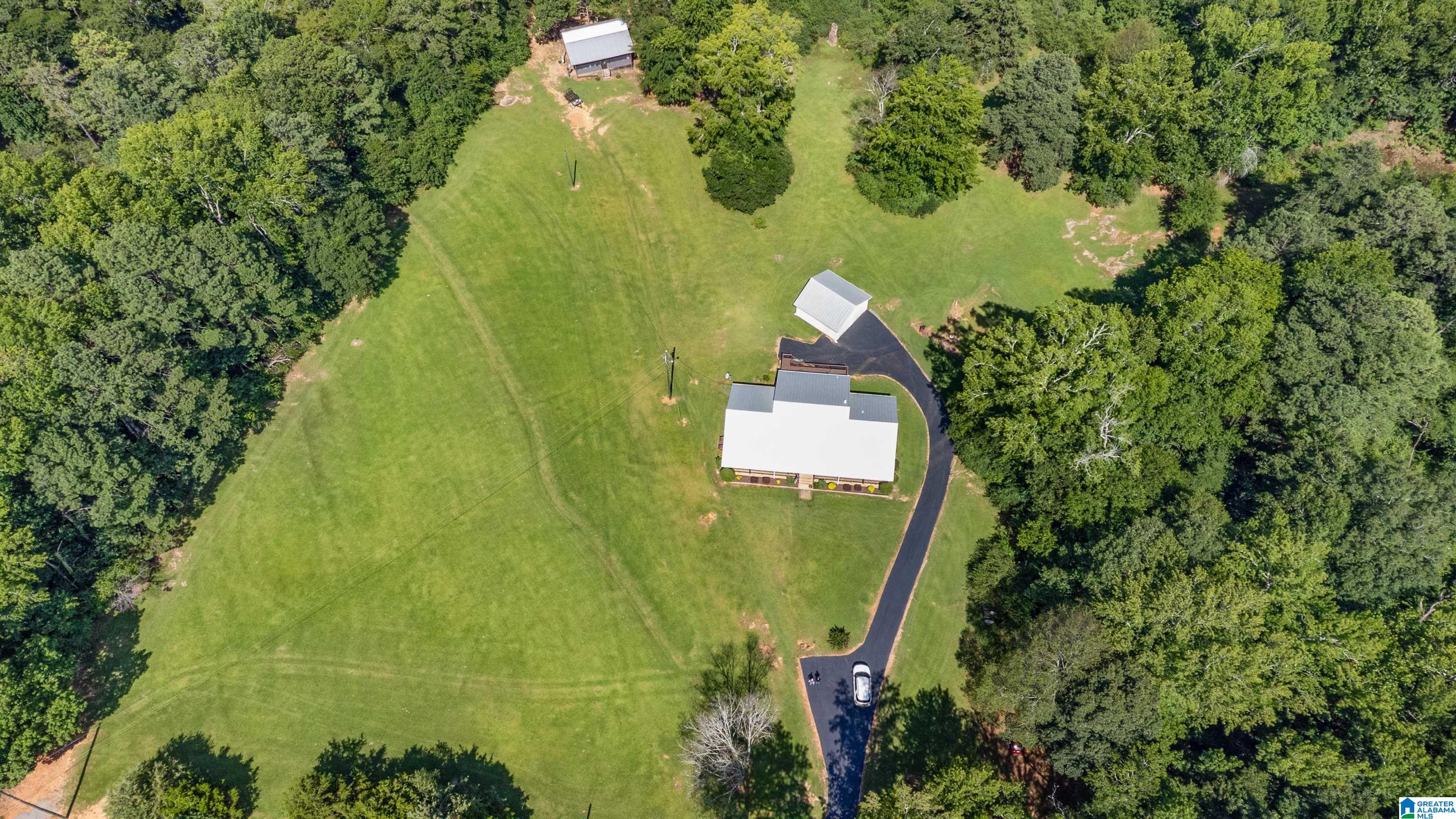 1733 Mountain View Road Springville, AL 35146 - Photo 10 of 37