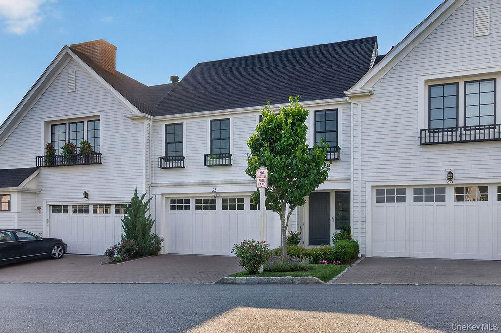 23 Honeysuckle Lane Rye Brook, NY 10573 - Photo 2 of 50