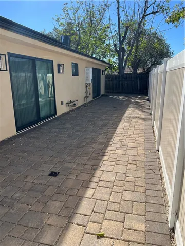 $3,850 | 11251 Kewen Avenue, San Fernando, CA 91340