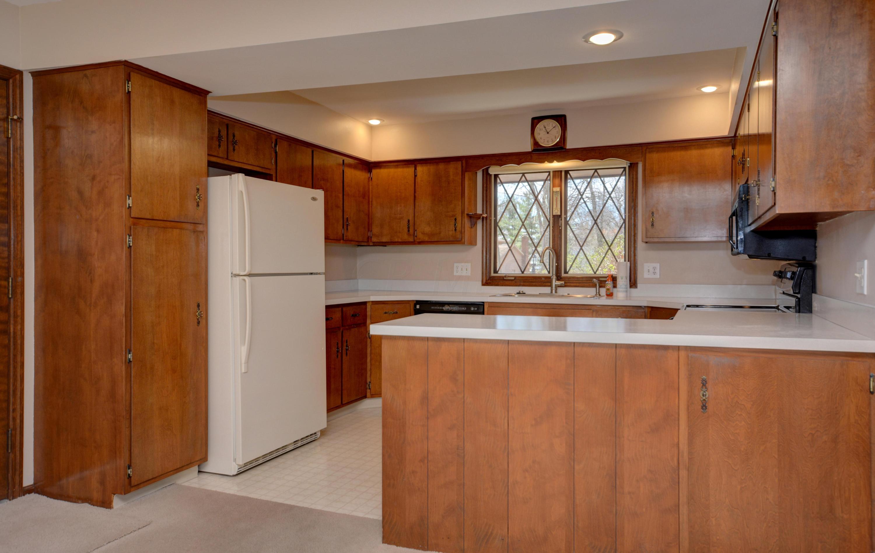 202 Devon Road Delaware, OH 43015 - Photo 11 of 35 Gallery Image 11