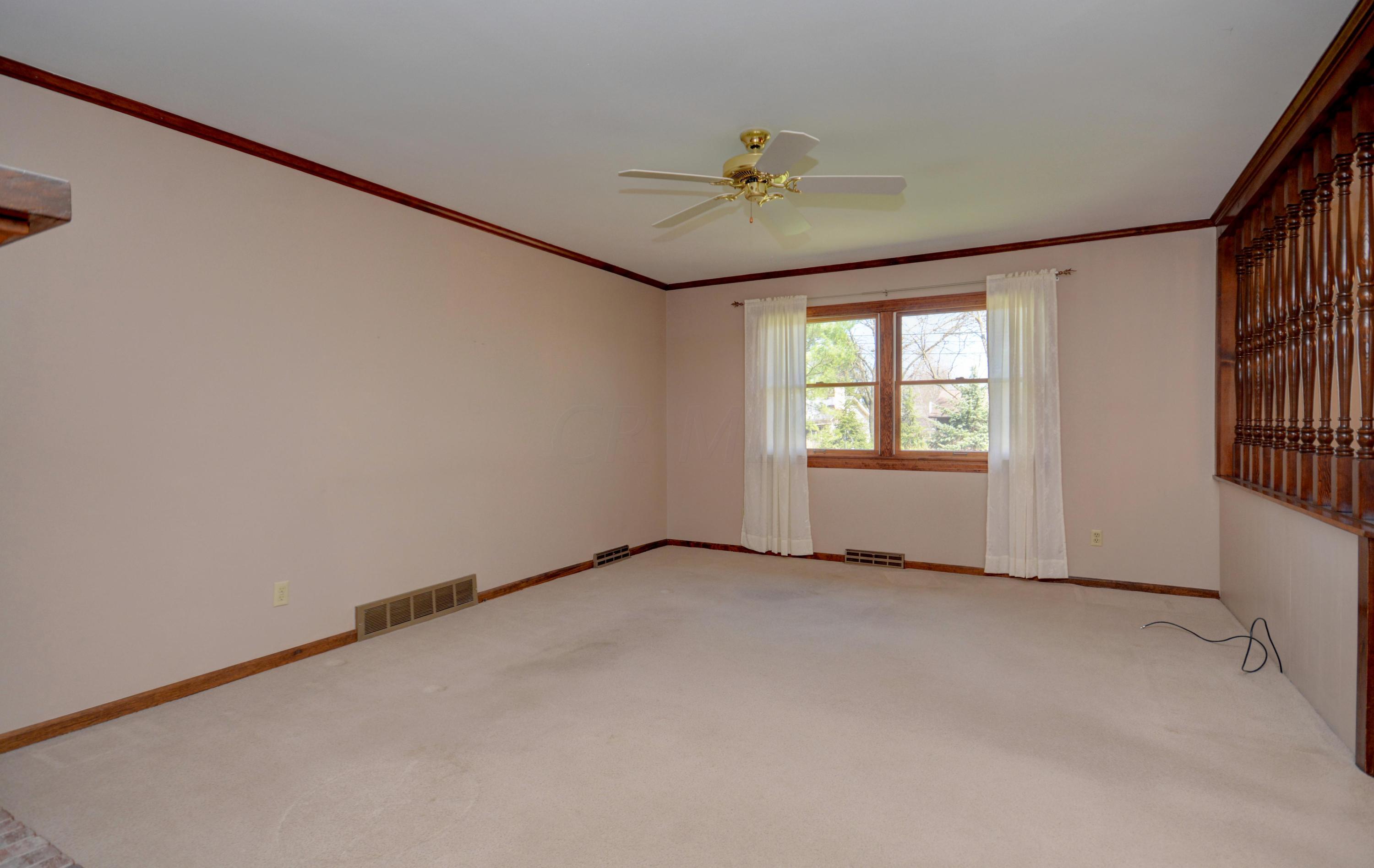 202 Devon Road Delaware, OH 43015 - Photo 8 of 35 Gallery Image 8