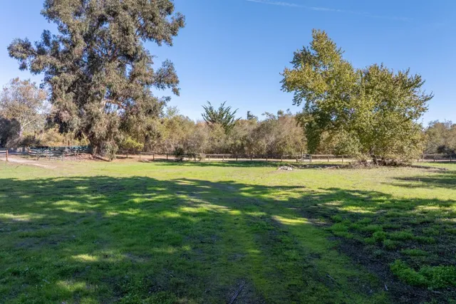 a view of outdoor space with green field