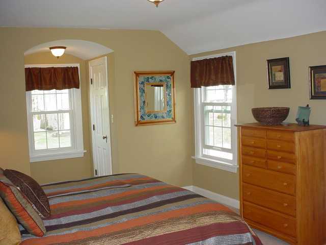 2444 Andover Road Columbus, OH 43221 - Photo 7 of 12 Gallery Image 7