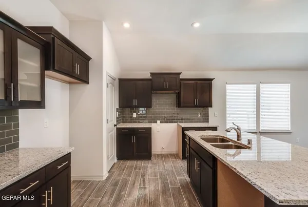 $267,950 | 504 Caddo Lane, Clint, TX 79836