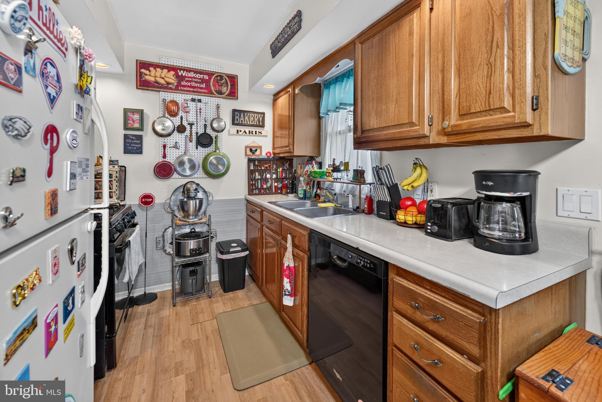 707 North Forklanding Road Maple Shade, NJ 08052 - Photo 19 of 27 Gallery Image 19