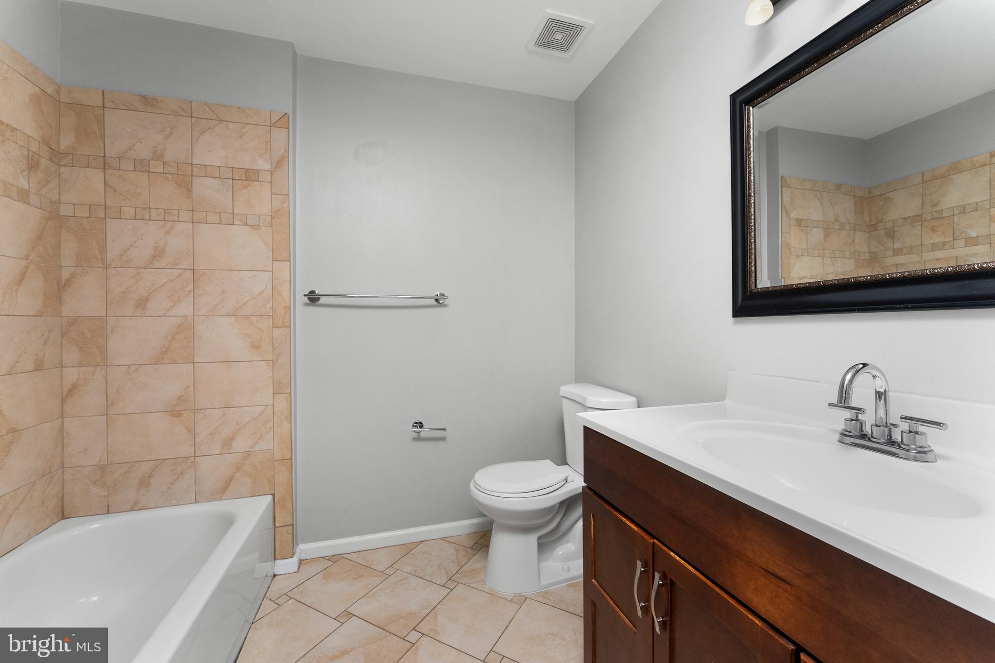 4075 Jasper Loop Dumfries, VA 22025 - Photo 6 of 33