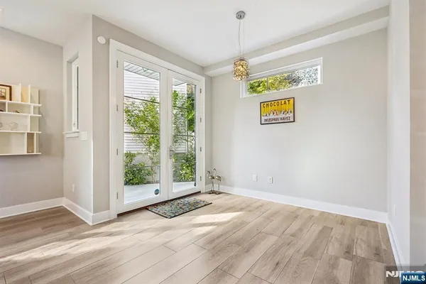 $1,648,000 | 26 Hudson Terrace, Edgewater, NJ 07020